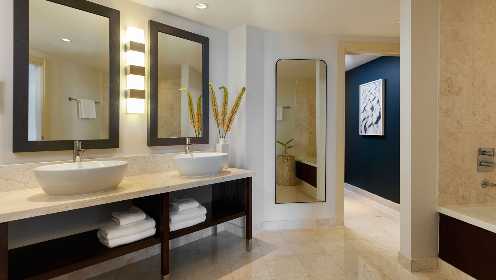 Marriott Hotels & Suites Washington Photo Gallery Image
