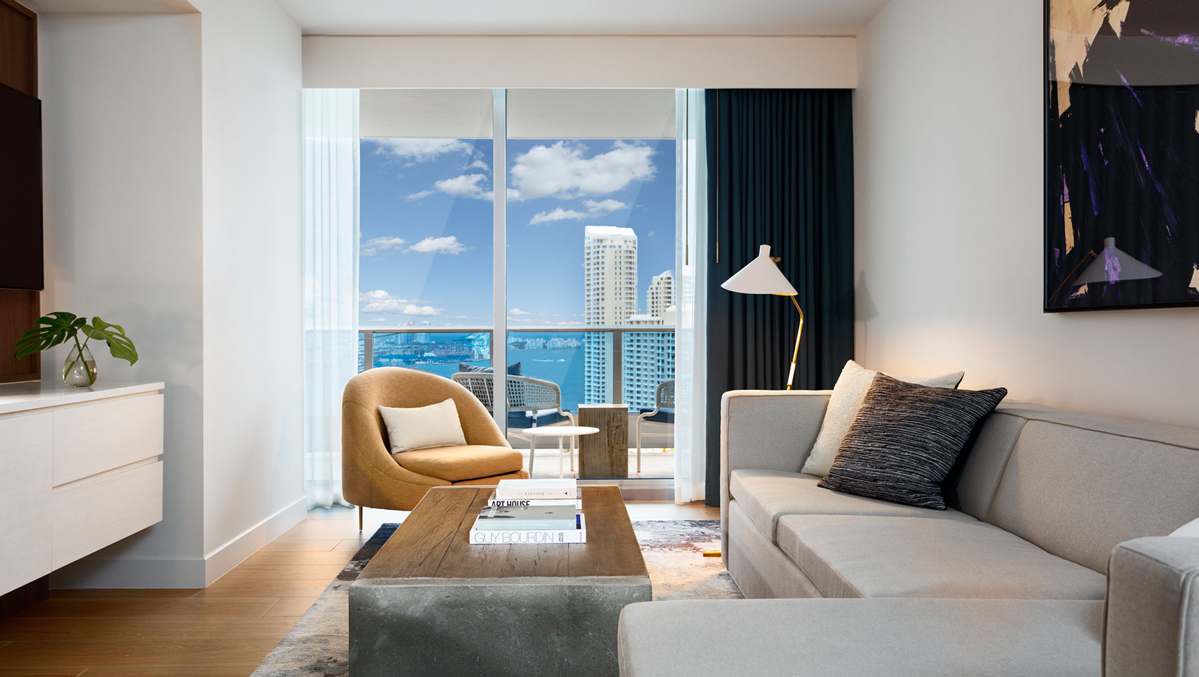 Marriott Hotels & Suites Washington Photo Gallery Image